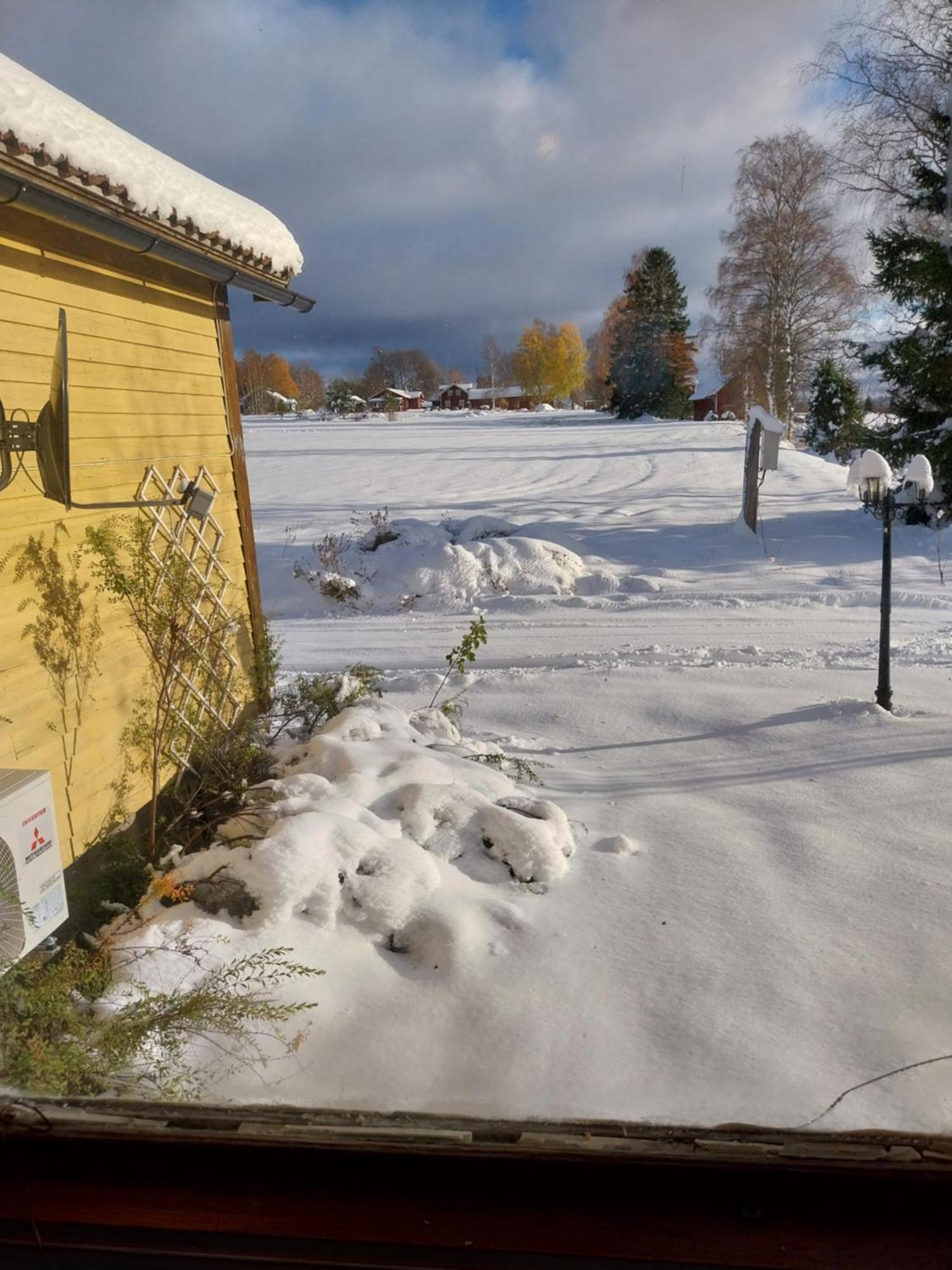 Gula Huset Villa Rottneros Exterior photo